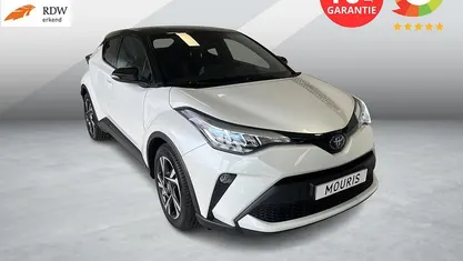 Gebruikt 2022 Toyota C-HR Style SUV | € 26.950 (Eerlijke prijs)