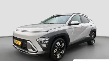 Grijs Gebruikt 2025 Hyundai Kona Comfort SUV | € 30.895 (Eerlijke prijs)