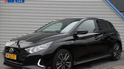 Zwart Gebruikt 2023 Hyundai i20 N Line Hatchback | € 22.690 (Eerlijke prijs)