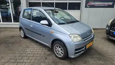 Grijs Gebruikt 2005 Daihatsu Cuore Hatchback | € 999 (Eerlijke prijs)