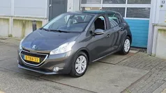 Gebruikt 2014 Peugeot 208 Envy Hatchback | € 5.999 (Eerlijke prijs)