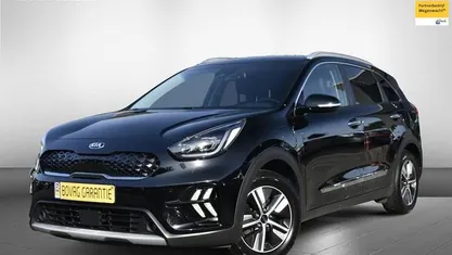 Zwart Gebruikt 2020 Kia Niro SUV | € 19.400 (Eerlijke prijs)