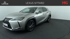 Grijs Gebruikt 2020 Lexus UX 250h Business Edition SUV | € 27.900 (Eerlijke prijs)