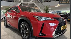 Gebruikt 2019 Lexus UX 250h Executive Line SUV | € 29.950 (Eerlijke prijs)