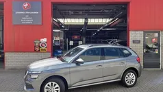 Grijs Gebruikt 2023 Skoda Kamiq Ambition SUV | € 24.750 (Eerlijke prijs)