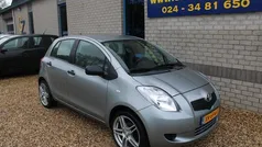 Grijs Gebruikt 2006 Toyota Yaris Terra Hatchback | € 2.490 (Eerlijke prijs)
