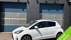 Wit Gebruikt 2019 Toyota Yaris Active Hatchback | € 10.995 (Eerlijke prijs)