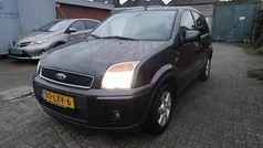 Grijs (metallic) Gebruikt 2010 Ford Fusion Futura MPV | € 4.450 (Eerlijke prijs)