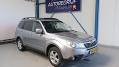 Grijs, metallic lak Gebruikt 2010 Subaru Forester Premium SUV | € 10.450 (Eerlijke prijs)