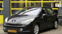 Zwart Gebruikt 2008 Peugeot 207 Hatchback | € 2.450 (Eerlijke prijs)