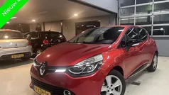 Rood Gebruikt 2013 Renault Clio IV Hatchback | € 5.299 (Super prijs)