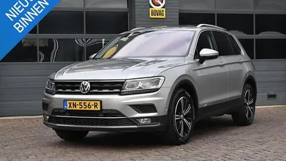 Grijs Occasion 2019 VW Tiguan Highline SUV | € 25.950 (Super prijs)