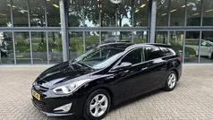 Zwart Gebruikt 2014 Hyundai i40 Edition Stationwagen | € 10.950 (Eerlijke prijs)