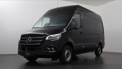 Zwart Occasion 2024 Mercedes Sprinter Van | € 60.790 (Eerlijke prijs)