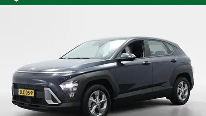 Blauw Gebruikt 2024 Hyundai Kona Comfort SUV | € 29.750 (Eerlijke prijs)