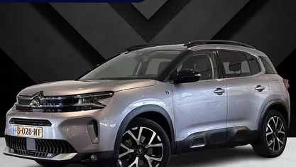 Grijs Gebruikt 2023 Citroën C5 Aircross Shine SUV | € 27.395 (Eerlijke prijs)
