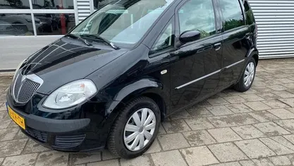 Occasion Lancia Musa 95 PK (69 kW) 2007 Zwart MPV