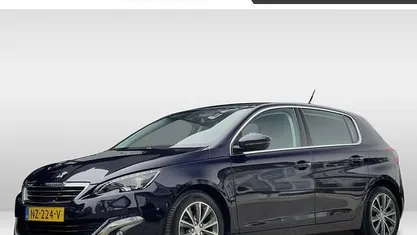 Gebruikt 2017 Peugeot 308 Allure Hatchback | € 7.900 (Goede deal)
