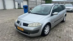 Grijs Gebruikt 2005 Renault Mégane GrandTour Stationwagen | € 750 (Super prijs)
