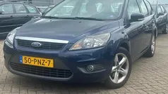 Blauw, metallic lak Gebruikt 2011 Ford Focus Stationwagen | € 2.850 (Goede deal)