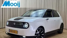 Honda e