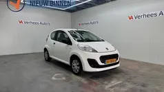 Wit Gebruikt 2013 Peugeot 107 Access Hatchback | € 3.750 (Eerlijke prijs)