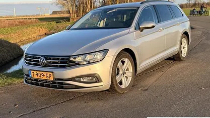 Occasion 2020 VW Passat Comfortline Stationwagen | € 20.950 (Goede deal)