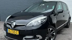 Zwart, metallic lak Gebruikt 2015 Renault Scénic III Bose Edition MPV | € 7.350 (Eerlijke prijs)