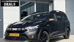Gebruikt 2024 Dacia Jogger Extreme MPV | € 27.195 (Eerlijke prijs)