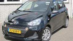 Zwart Gebruikt 2017 Hyundai i10 Hatchback | € 7.750 (Eerlijke prijs)