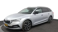 Grijs Gebruikt 2022 Skoda Octavia Business Line Stationwagen | € 24.445 (Eerlijke prijs)