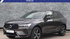 Grijs Gebruikt 2022 Volvo XC60 R-Design SUV | € 49.694 (Eerlijke prijs)