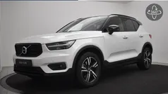 Gebruikt 2020 Volvo XC40 R-Design SUV | € 32.900 (Eerlijke prijs)