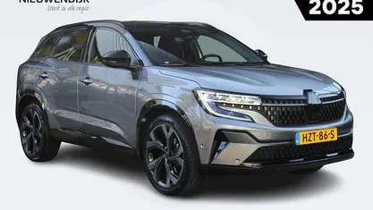 Grijs Occasion 2025 Renault Austral Techno Esprit Alpine SUV | € 39.795 (Eerlijke prijs)