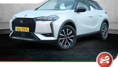 Grijs Occasion 2024 DS Automobiles DS3 Performance SUV | € 21.725 (Eerlijke prijs)
