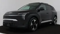 Donker zwart metallic Nieuw 2025 Kia EV3 4 SUV | € 43.790 (Eerlijke prijs)