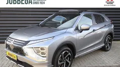 Grijs, metallic lak Gebruikt 2023 Mitsubishi Eclipse Cross Instyle SUV | € 28.894 (Eerlijke prijs)