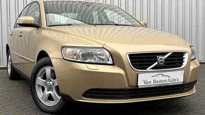 Occasion Volvo S40 Momentum 125 PK (91 kW) 2009 Geel Sedan