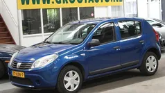 Gebruikt 2010 Dacia Sandero Ambiance Hatchback | € 1.944 (Eerlijke prijs)
