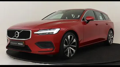 Oranje Occasion 2019 Volvo V60 Momentum Stationwagen | € 25.245 (Eerlijke prijs)
