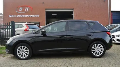 Gebruikt 2013 Seat Leon Reference Hatchback | € 3.299 (Eerlijke prijs)