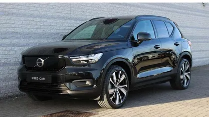 Occasion 2020 Volvo XC40 R-Design SUV | € 25.950 (Eerlijke prijs)