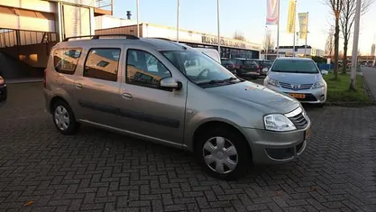 Gebruikt 2012 Dacia Logan MCV Lauréate MPV | € 3.500 (Eerlijke prijs)