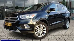 Zwart Gebruikt 2017 Ford Kuga Trend SUV | € 14.900 (Eerlijke prijs)