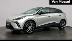 Gebruikt 2025 MG MG4 EV Trophy Hatchback | € 32.495 (Super prijs)