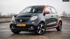 Zwart Gebruikt 2018 Smart ForFour Passion Hatchback | € 7.845 (Eerlijke prijs)