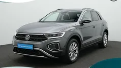 Grijs Gebruikt 2024 VW T-Roc Edition SUV | € 34.950 (Eerlijke prijs)