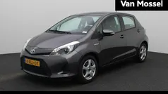 Gebruikt 2014 Toyota Yaris Hybrid Hatchback | € 10.900 (Eerlijke prijs)