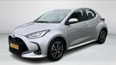 Grijs Gebruikt 2023 Toyota Yaris Hatchback | € 23.875 (Eerlijke prijs)