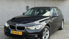 Zwart Gebruikt 2015 BMW 320 Luxury Line Stationwagen | € 14.490 (Super prijs)